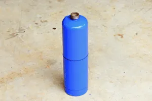 smaltimento bombole gas